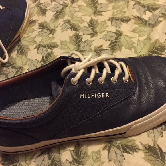 Worn twice - Picture 3 of 3